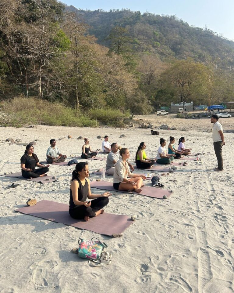 7 day Yoga Retreat in Rishikesh | Kailash Yoga Ashram India